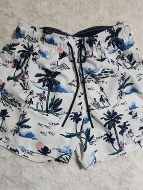 H&M White Tropical Print Hybrid Swim Shorts